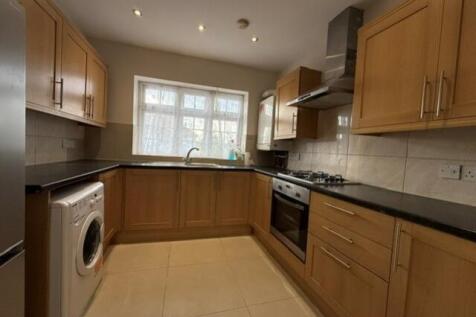 Pinner View, Harrow, Greater London, HA1 photo 3