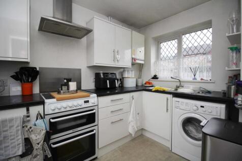 Silverton Drive, Cross Inn, CF72 8HF photo 4