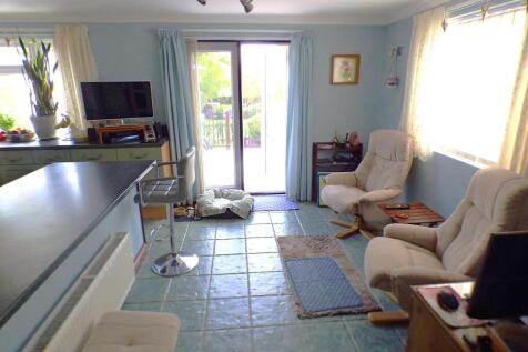 Living Kitchen/Break