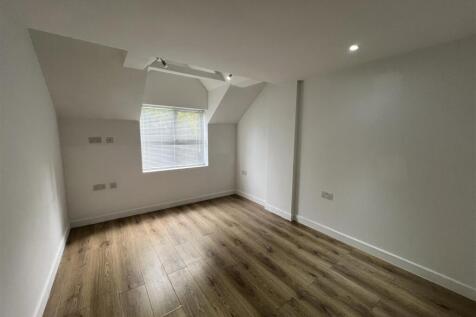 9, The Grange, Bayes Street photo 4