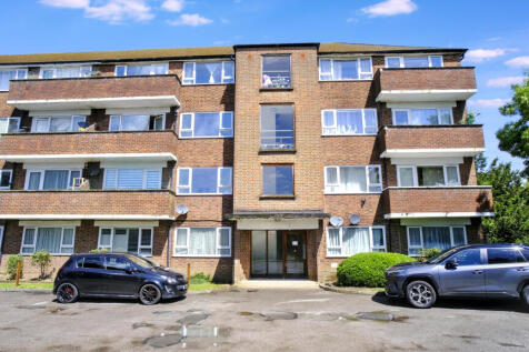 6 Poplar Court, Old Ruislip Road, Northolt, Middlesex, UB5 6QG