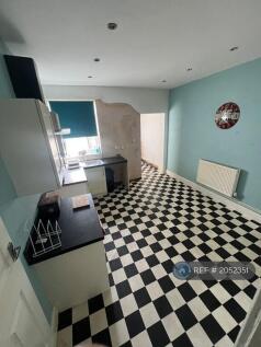 Berdmore St, Stoke-On-Trent, ST4 photo 3