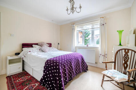 1354929-8-68c94c9...