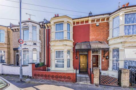 306 Powerscourt Road, Fratton-Small-PorticoMarketi