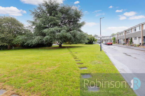 17 Lynton Green-8
