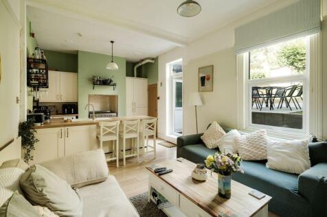 Kitchen/Dining/Sitting room