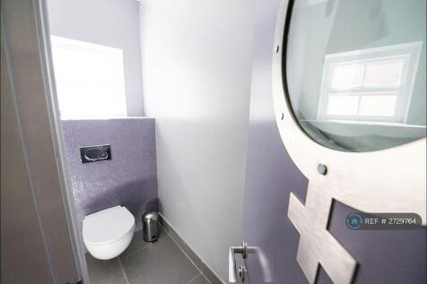 Bathroom 3 