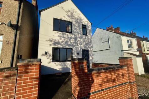3-bed detached on Belper Road, Bargate, £1,350/mo