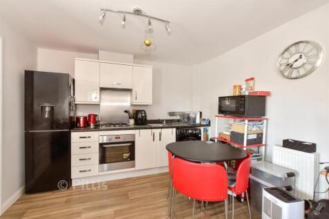 Kitchen/ Living Room