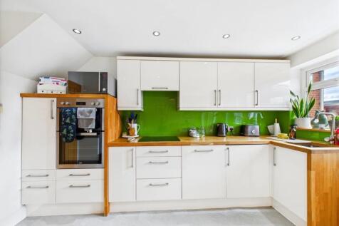 Lrg_CAM05488G0-PR0020-STILL009-thumbnail-h750-70.j