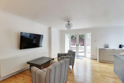 LIVING DINING KITCHEN