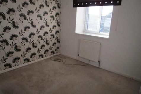 Oakley Close, Newton Heath, Manchester photo 3