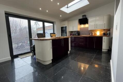 Blagdon Close, Weston-super-Mare photo 4