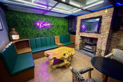 Seating Area Bar.jpg