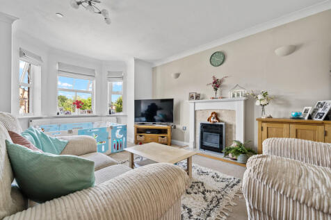 10 Charlton Court...