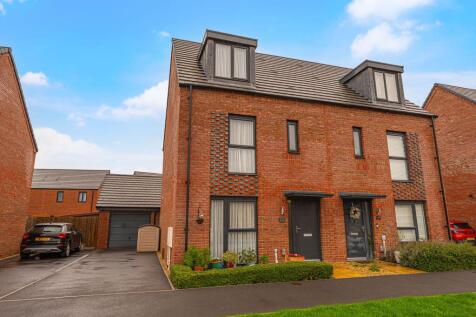 Newport, NP19 - property photo
