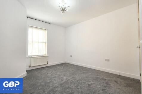 Hyde Close, Greenwich Court, RM1 photo 4