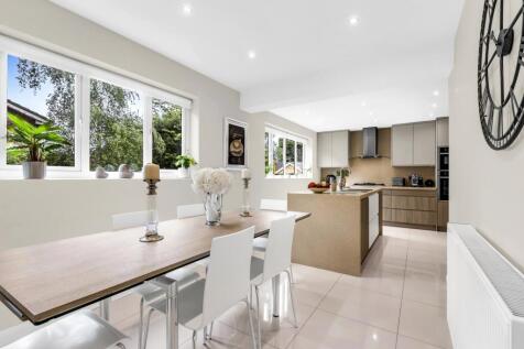 Kitchen  Breakfast Room