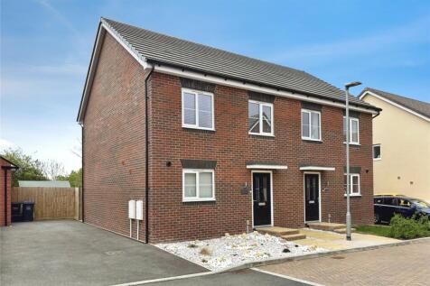 Westbury, BA13 - property photo