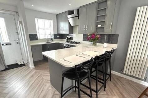 Bazeley Road, Waterlooville, Hampshire, PO7 photo 3