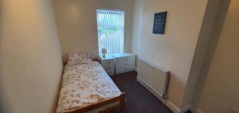 1-bed house on Room avaliable- Henshaw Road- Small Heath- Birmingham , £60/mo