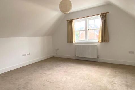 4 coach house sitting room march.jpg