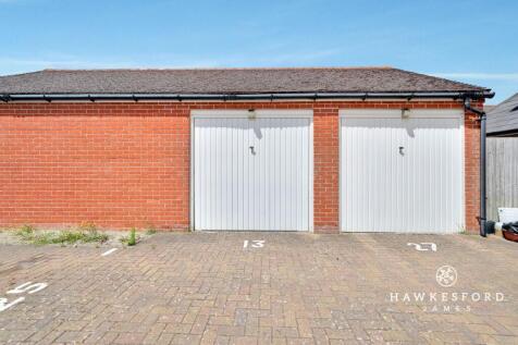 Abelyn Avenue, Sittingbourne - Garage