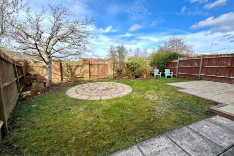 garden 2.jpg