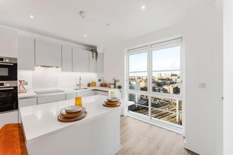 2 bed, 2 bath Flat in birmingham - Photo 16