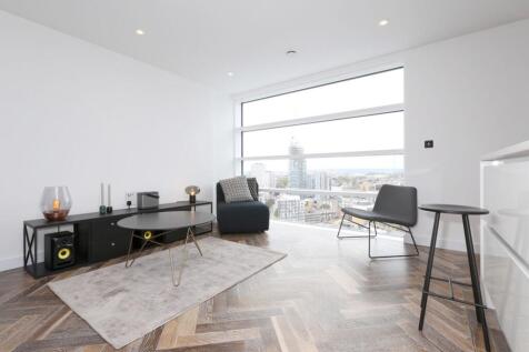 Reception / Kitchen