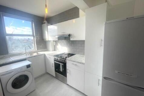 Pinner Road, North Harrow, HA2 photo 5