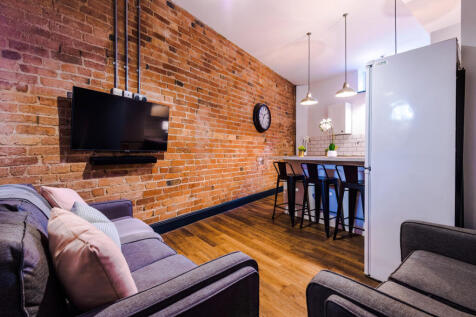 Flat 5, Shoe and Boot, Living Room 1