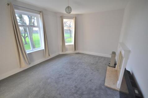 Living Room.JPG