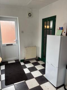 59286e41-b961-476...