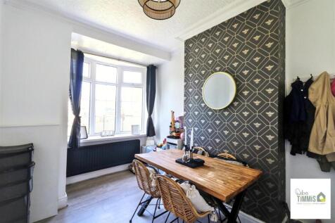 Dining/Sitting Room