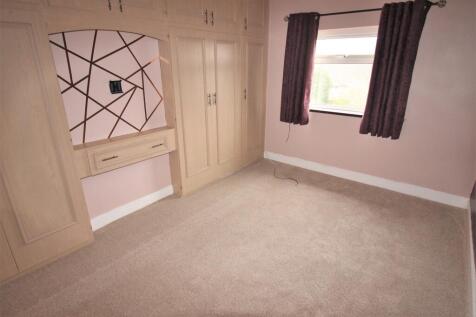 Leek Road, ST2 photo 5
