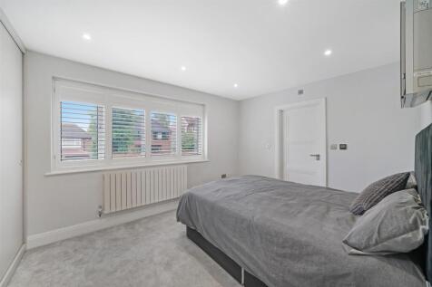 4 Sackville Close - ygtxCaVew0GoMrg4ZAEw.jpg