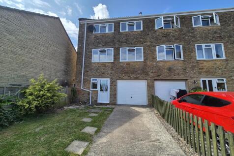 Two bedroom town house for sale