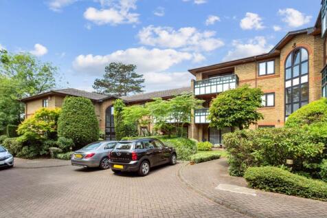 Bushey, WD23 - property photo