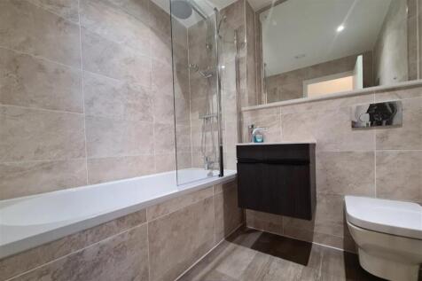 The Tower Bank, B16 photo 4