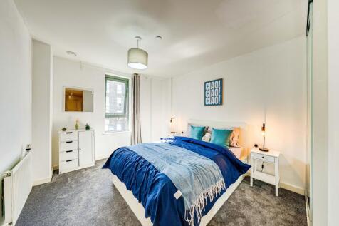 Elizabeth House, High Road, Wembley, Brent photo 3