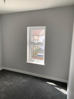 flat 10.jpg