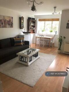 Thyme Close, Kidbrooke, SE3 photo 3