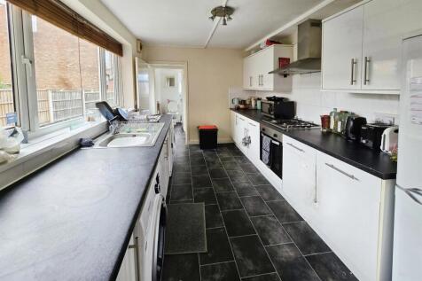 Lace Street, Dunkirk, NG7 2JG photo 3