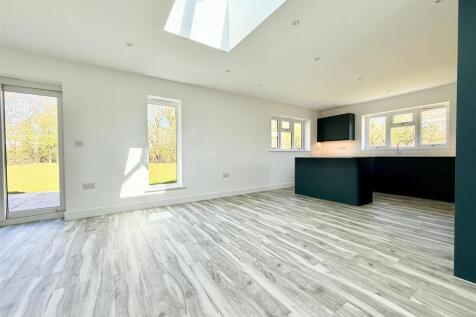 living dining kitchen