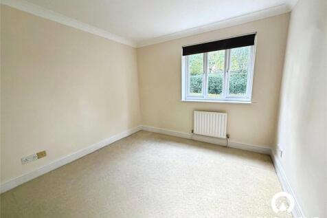 Armada Way, Chatham, Kent, ME4 photo 4