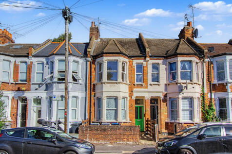 Flat B, 93 Sandringham Road, London, NW2 5EJ