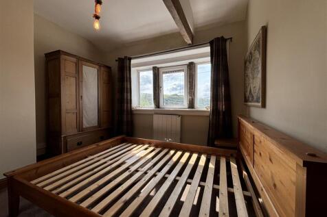 Bradshaw Lane, Bradshaw, HX2 9XD photo 4