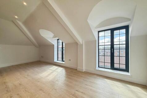 Upper Bond Street, Hinckley, LE10 photo 3