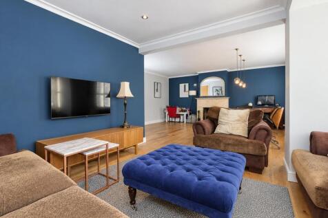 114 Waterdell Lane_Internals-7.jpg